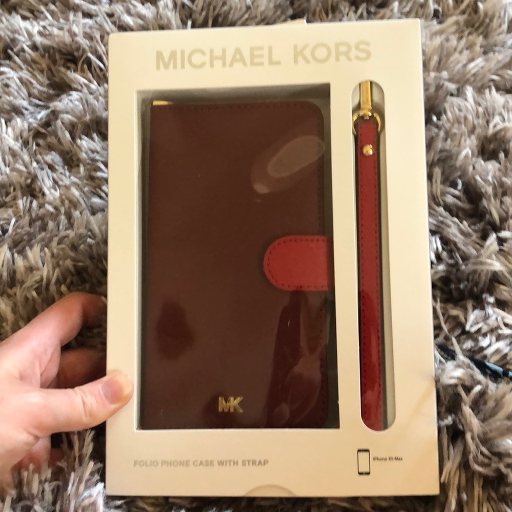 Michael kors folio case with strapiPhone XS MAX